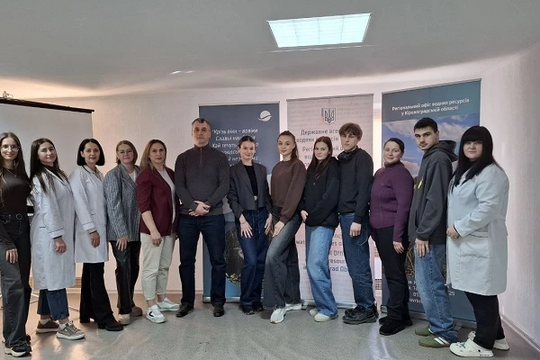Досліджуємо якість води